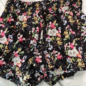 Inders pull on shorts, Sz L